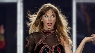 Taylor Swift sends fans wild with major announcement including Travis Kelce