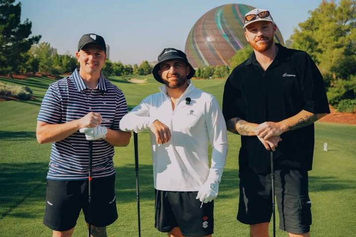 Alexander Volkanovski Wins Big at Golf as Fans Marvel at His New Side Quest