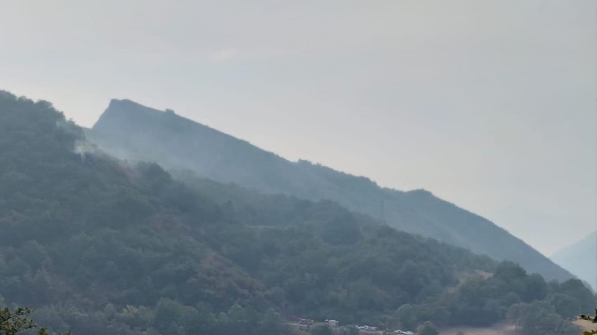 Caboalles de Abajo amanece con un nuevo incendio, al parecer, intencionado