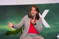 Premier draws approval, punts criticism at Fort McMurray town hall | Grande Prairie Daily Herald Tribune