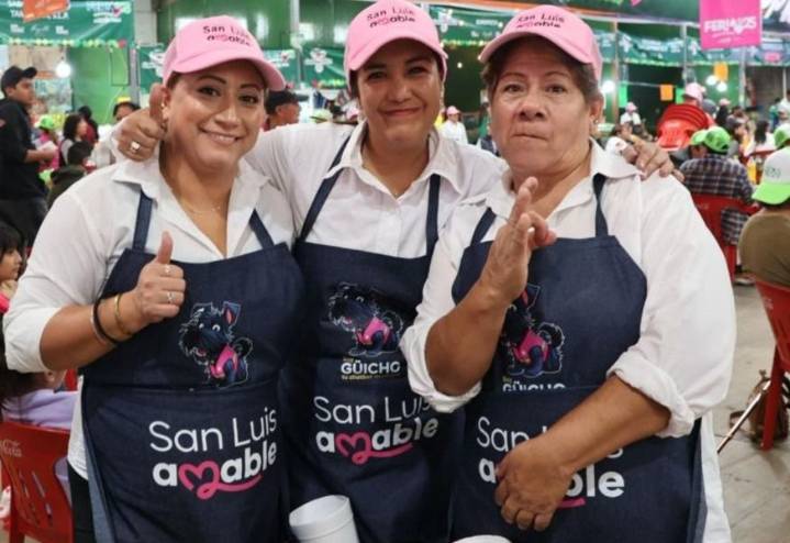 Ayuntamiento de la Capital presente en la muestra gastronómica de la Fenapo 2025