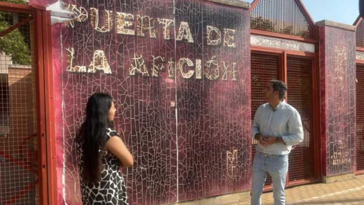 El PSOE denuncia el "lamentable estado" de Los Cármenes y acusa a Carazo de "dejadez absoluta"