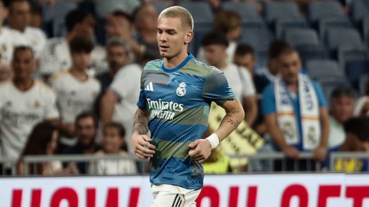 Con expectativa por el debut de Mastantuono, el Real Madrid empata con el Osasuna en el debut en la Liga española
