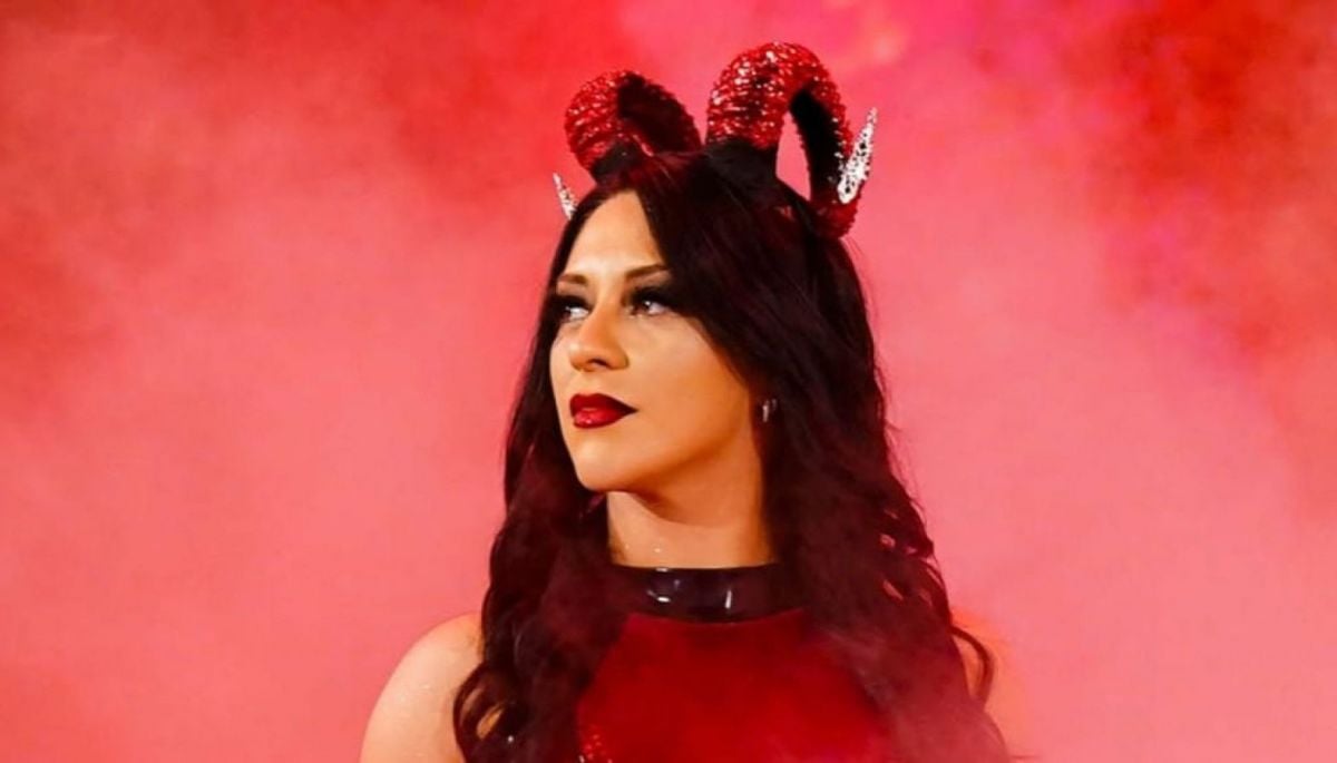 La respuesta de Stephanie Vaquer tras ser borrada de evento estelar de la WWE