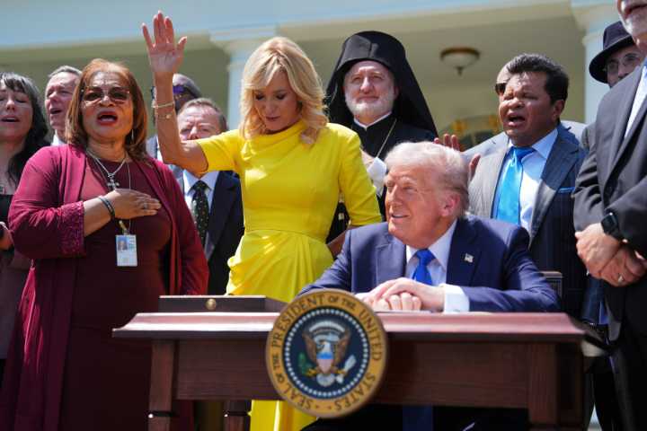 Trump energizes conservative Christians with new religious policies