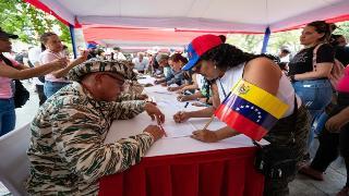 Ministro Padrino López anuncia que activarán mil puntos para la jornada de alistamiento militar