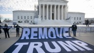 El Supremo de EEUU autoriza a Trump a recortar cerca de 700 millones de euros en fondos para investigación médica