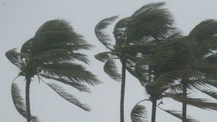Alerta por vientos fuertes: INDECI advierte riesgo en la Costa y Sierra Sur y pide tomar precauciones