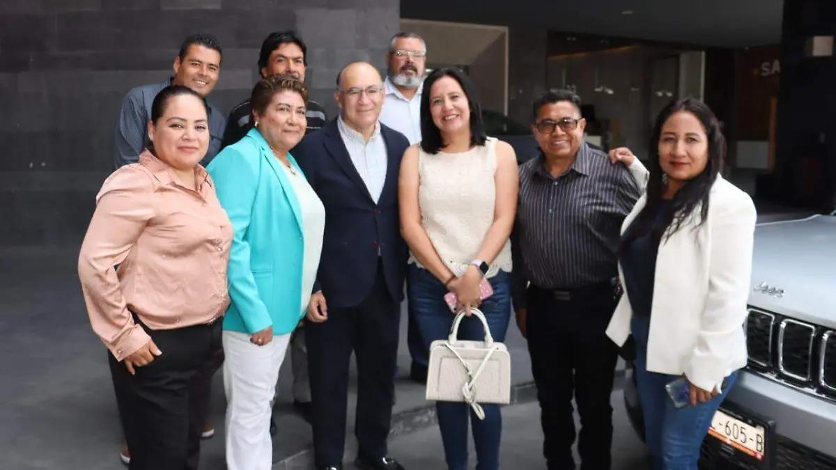 Prometen jubilación y contrato por tiempo indefinido a trabajadores municipales en la capital