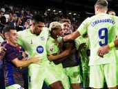 Barcelona rally from two goals down to defeat Levante in La Liga