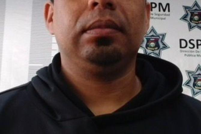 Manejaba un Honda Civic robado, lo detuvieron