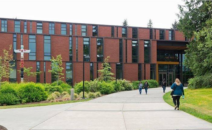 Peninsula College Earns Reaffirmation of Accreditation with High Marks from NWCCU