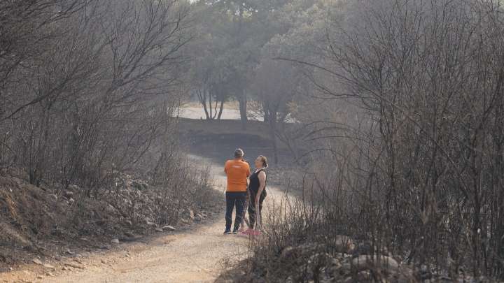 Los desalojados por el incendio de Yeres no podrán regresar por ahora a sus pueblos