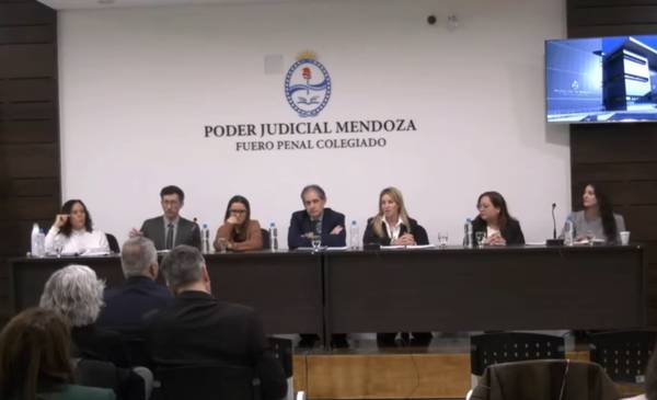 Funcionarios y magistrados de Chubut compartieron su experiencia en la tercera Mesa Federal de Juicio por Jurados