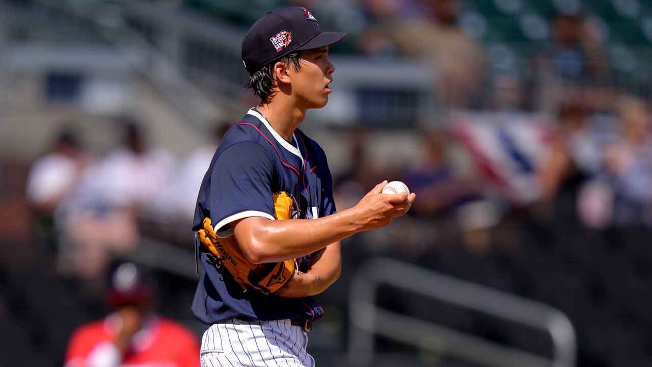 Mets call up Canadian pitcher Jonah Tong, to make first start Friday