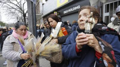 La Iglesia reúne a su cúpula en medio de fuertes críticas a Milei por el impacto social del ajuste