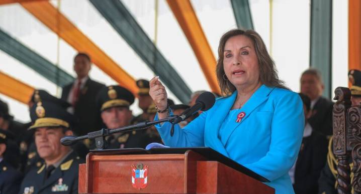 Dina Boluarte afirma que Perú no es colonia de nadie