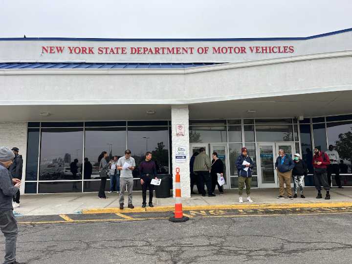Phishing scam alert: Fake DMV texts threatening license suspension target New Yorkers