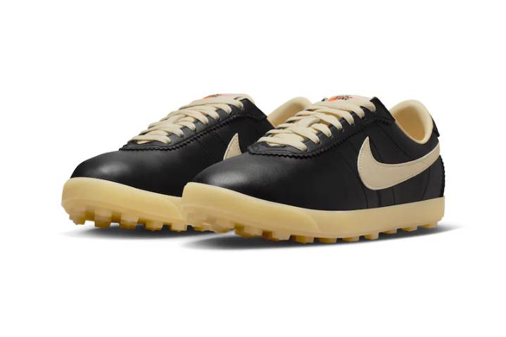 Nike Revives the Astrograbber in a Clean “Black/Muslin” Look