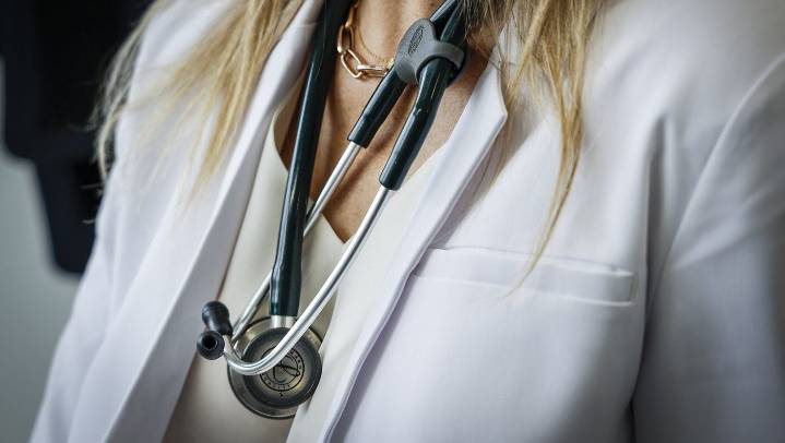 Proposed Lake Cowichan clinic stalled as council votes down motion to amend zoning bylaw