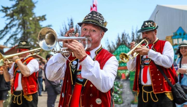 Oktoberfest 2025: artistas, entradas y detalles del evento que cumple 20 años