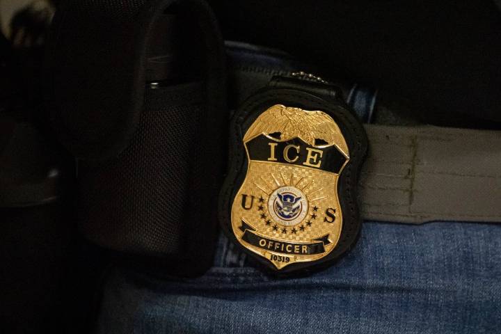 Arrestan a dominicano por “agredir” a agentes de ICE en Puerto Rico