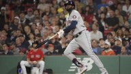 Astros' Yordan Álvarez exudes confidence with home run in second game back after three