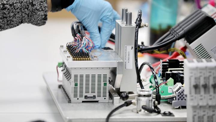 Florida manufacturers need workers. Here’s how to make it happen