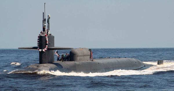 Trump ordena el despliegue de submarinos nucleares cerca de Rusia tras amenazas de Medvédev