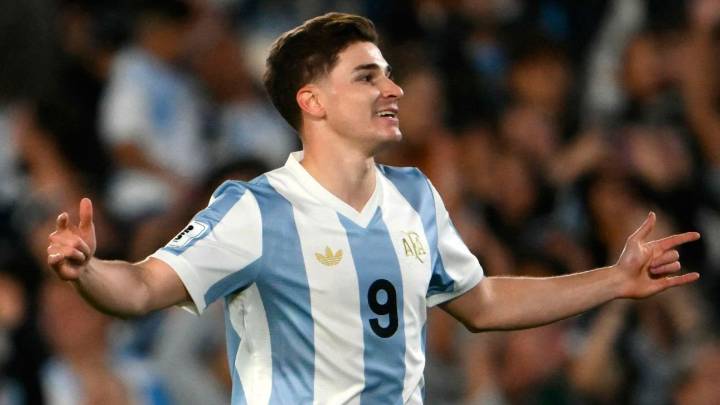 Los primeros jugadores de la Selección Argentina que llegaron al país para el cierre de las Eliminatorias