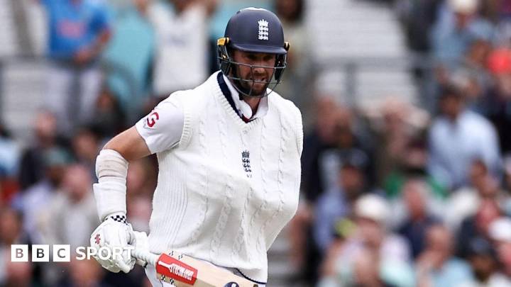 Woakes 'never considered' not batting for England