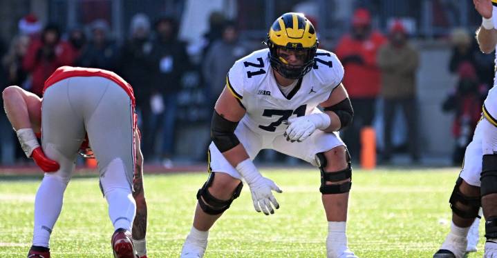Recruiting Roundup: Four-star OT eager to block for Savion Hiter, reaffirms commitment
