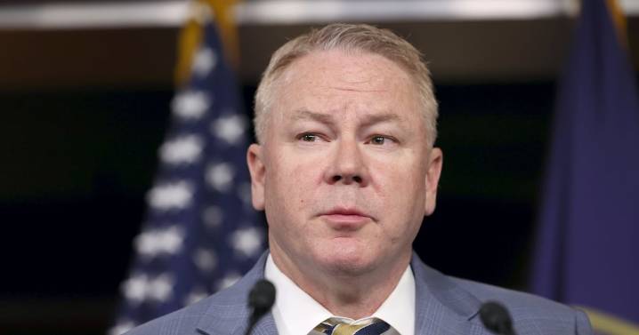 Republican Rep. Warren Davidson Hit With Furious Boos at Town Hall Disaster in JD Vance’s Backyard