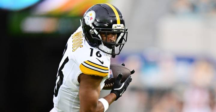 Steelers sign 16 to 2025 practice squad
