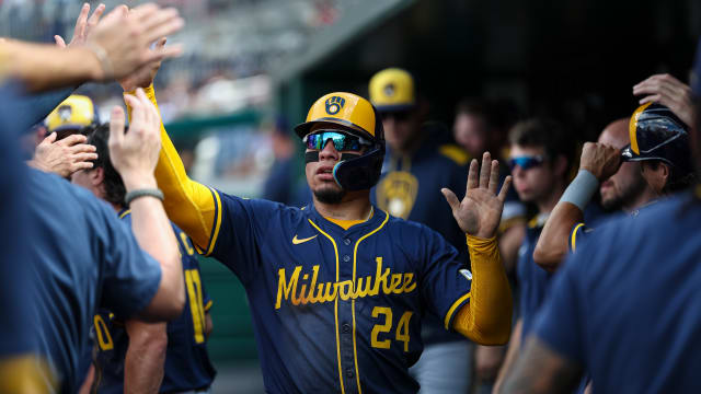 William Contreras extiende su racha y sigue sumando extrabases a su cuenta