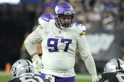 Jets adquieren al tackle nariz Phillips de Vikings, tras obtener a Briggs de Browns