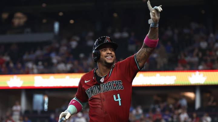 Ketel Marte again hits 9th-inning go