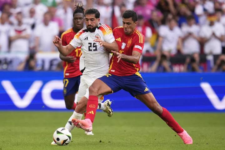 Rodri y Carvajal regresan a España para las eliminatorias del Mundial tras largas lesiones