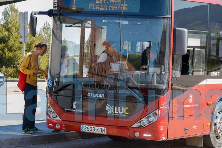 Estudia financiar la gratuidad del bus para menores de 15 años