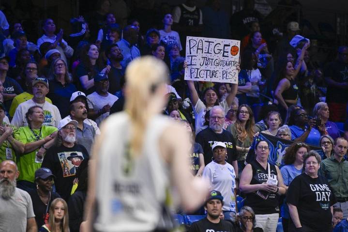 Deadspin | WNBA breaks single-season attendance record