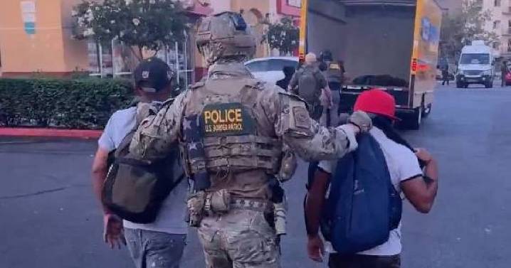 ¿Cuánto ganan los agentes de ICE por detener migrantes en 2025?