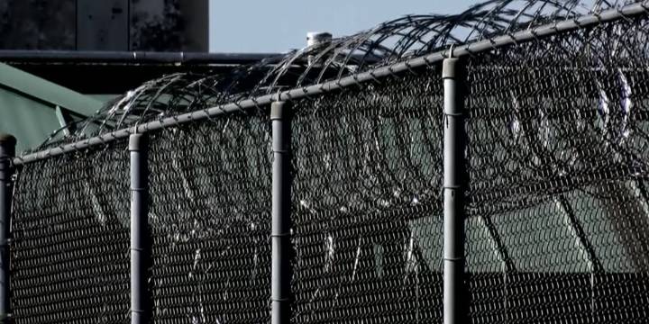 Attorney attempts to smuggle drugs to inmate at Michigan prison