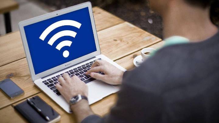 Nunca pongas este electrodoméstico cerca del router porque dañará la señal wifi de internet