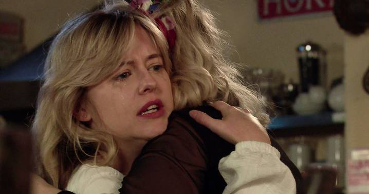 Lincolnshire Coronation Street actress shares 'goodbye' message after co
