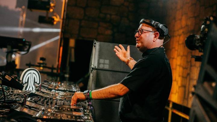 El sacerdote Dj que empapó el Medusa Festival con su ritmo divino