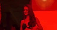 Zuleyka Rivera disfruta del concierto de Bad Bunny