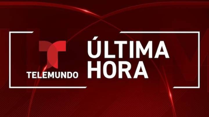 Autoridades acuden a rescatar un barco volcado cerca de La Jolla