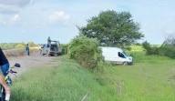 Hallan a dos hombres asesinados dentro de furgoneta en Navolato
