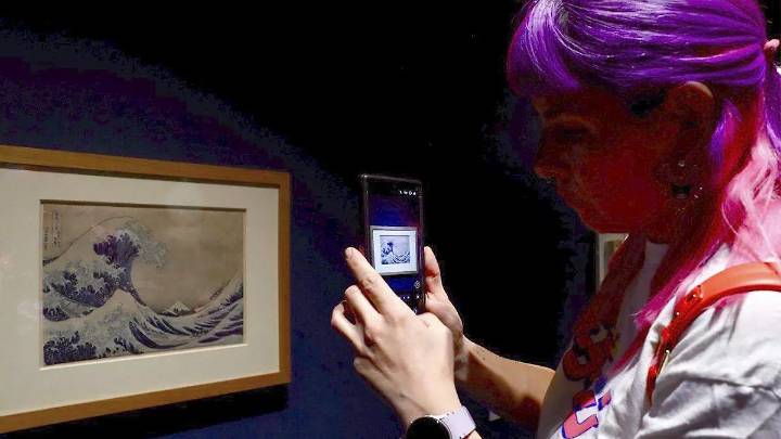 Junto a “La gran ola” de Hokusai, llegan los mitos e historias de Japón al Franz Mayer