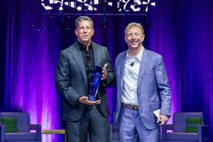 Bob Fontana, The Aspen Group Chairman & CEO, Named 2025 Dental Titan at Dykema DSO Conference